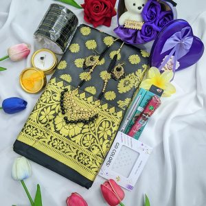 কালো গোলাপ সফট কাতান।